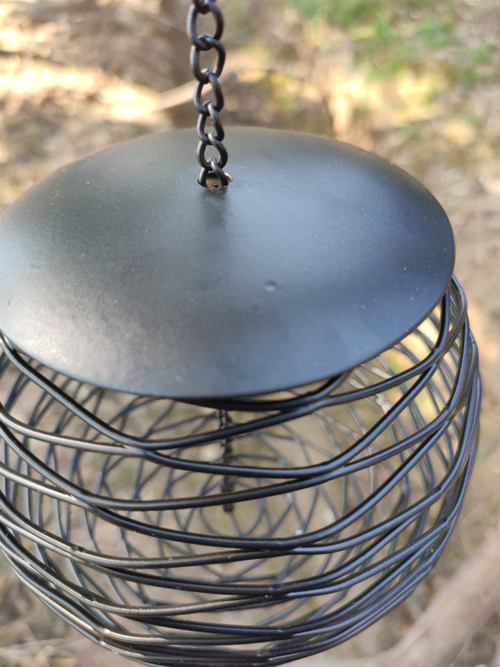 Discover the Joy of Birdwatching with Our Outdoor Hanging Wild Bird Feeder Round