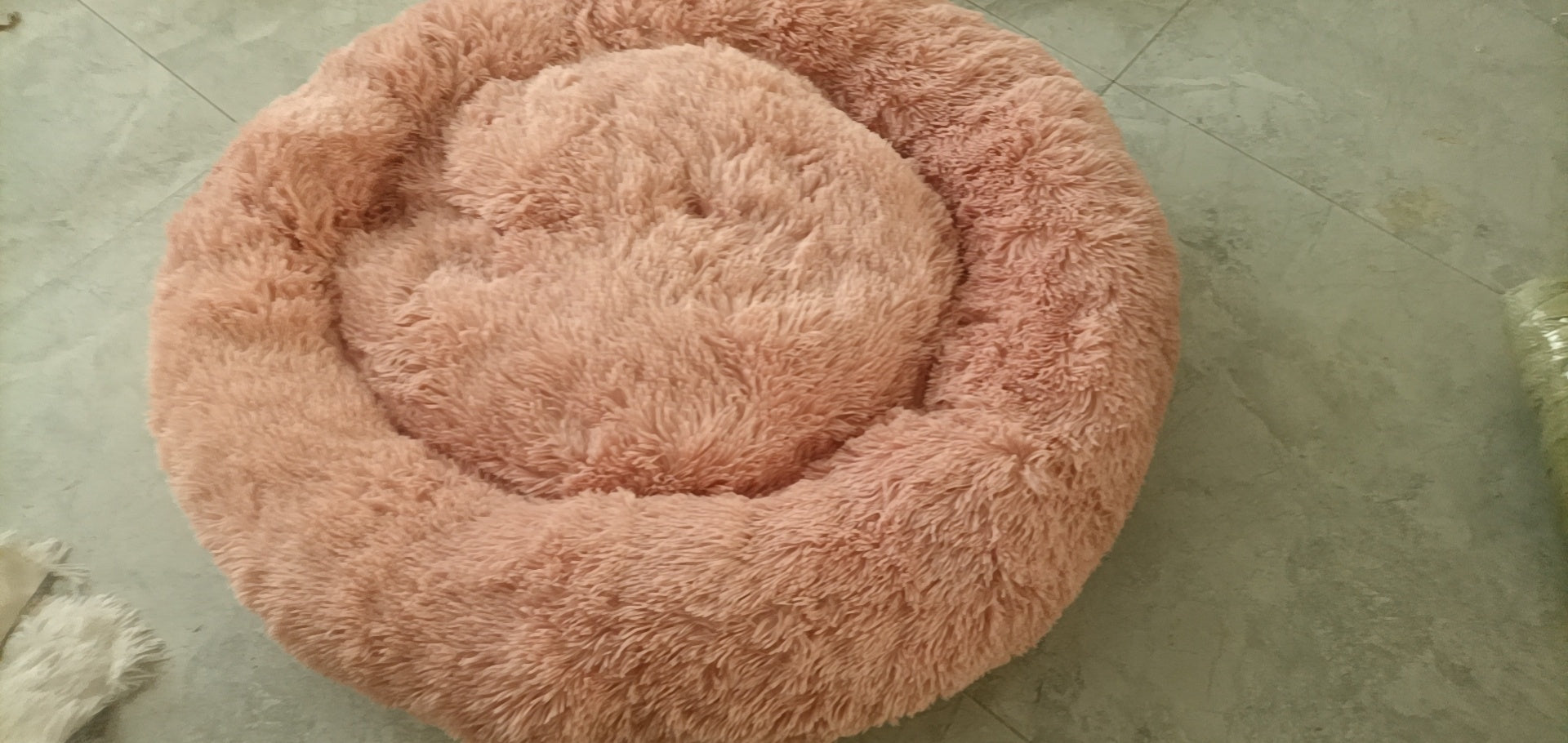 Plush Round Dog Warm Winter Bed
