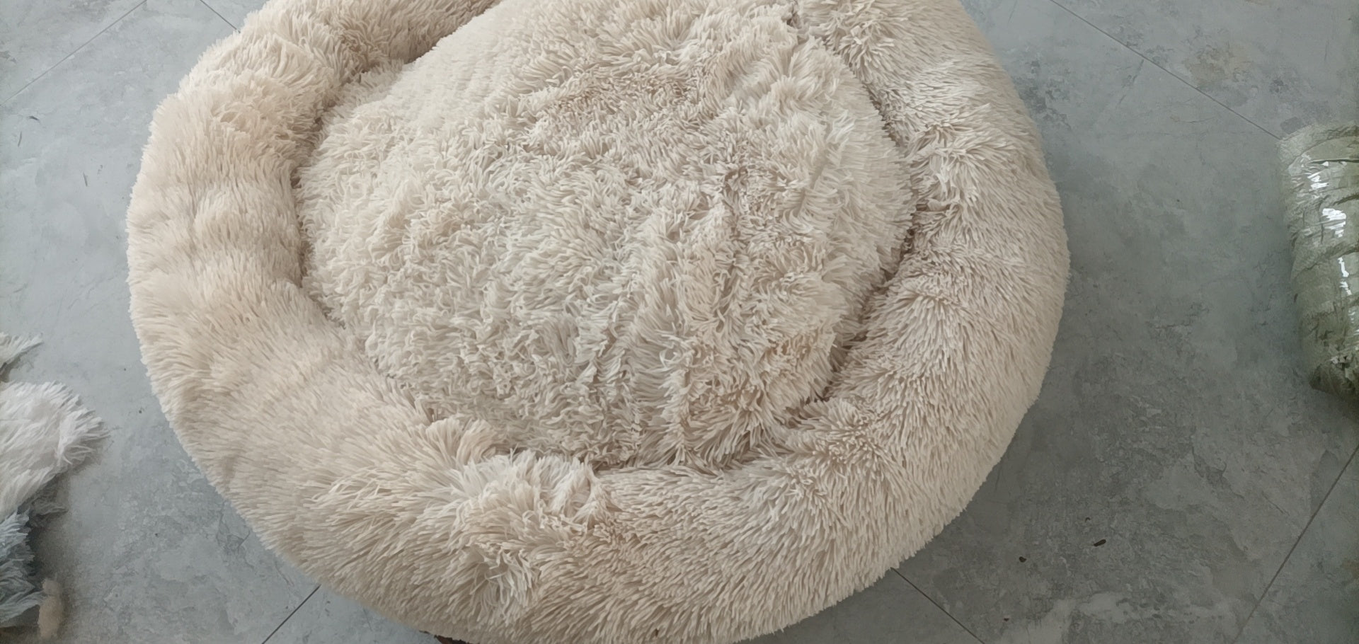 Plush Round Dog Warm Winter Bed